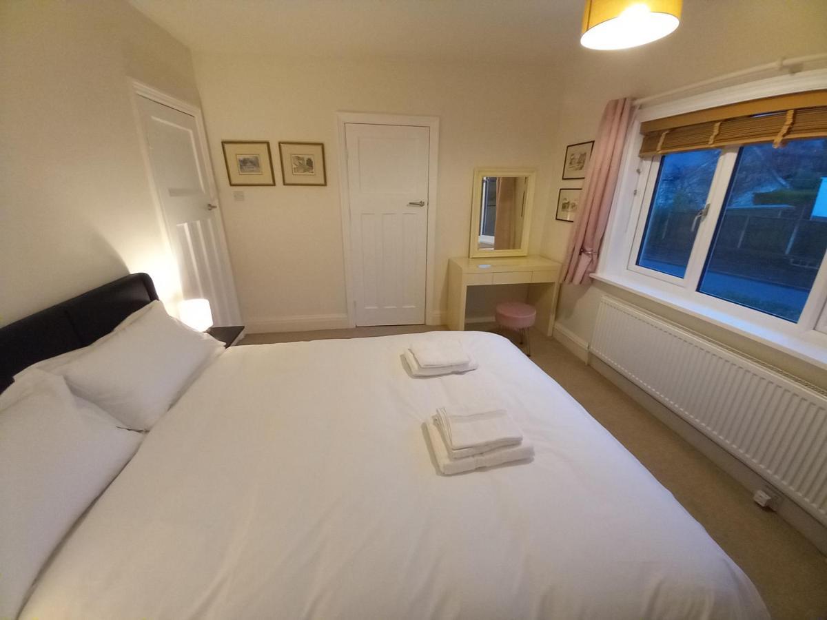 Grange Croft Villa Ben Rhydding Eksteriør bilde