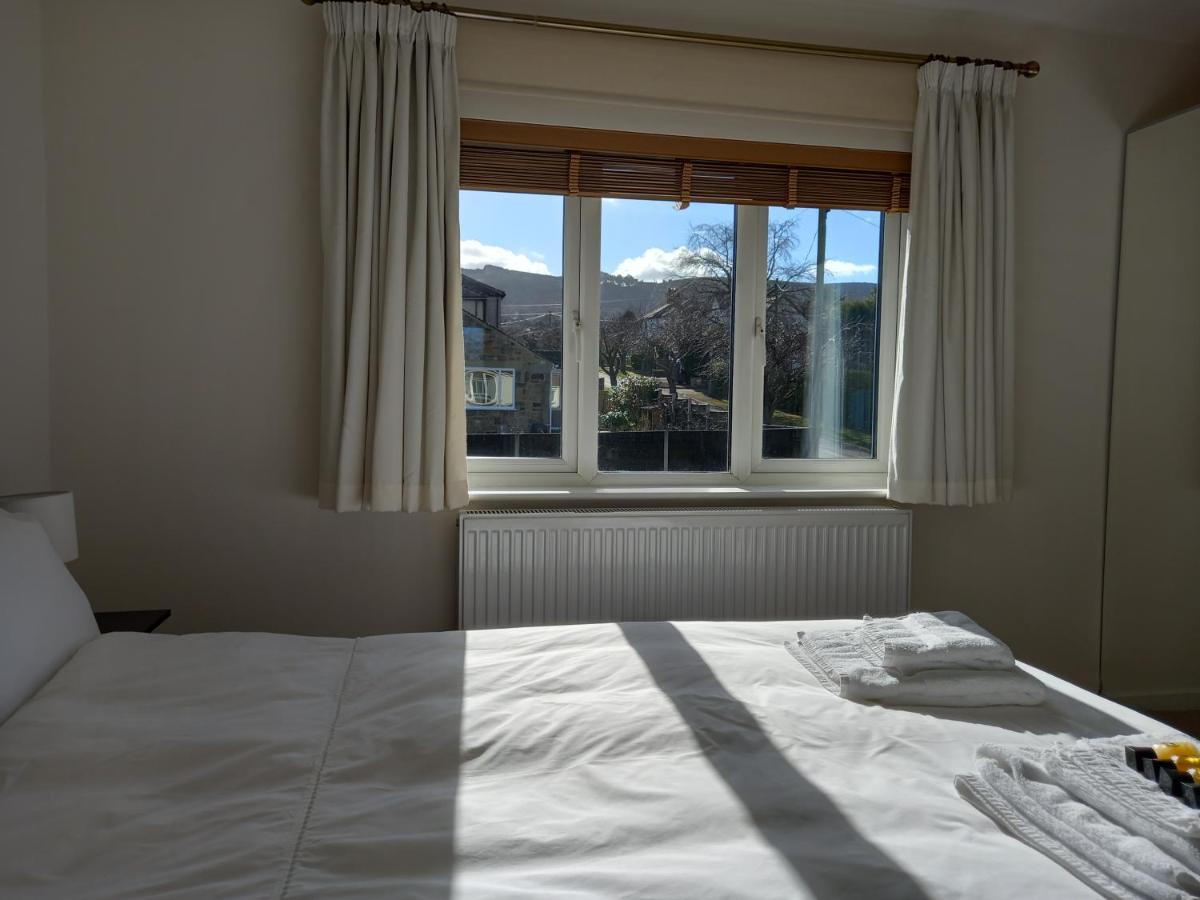 Grange Croft Villa Ben Rhydding Eksteriør bilde